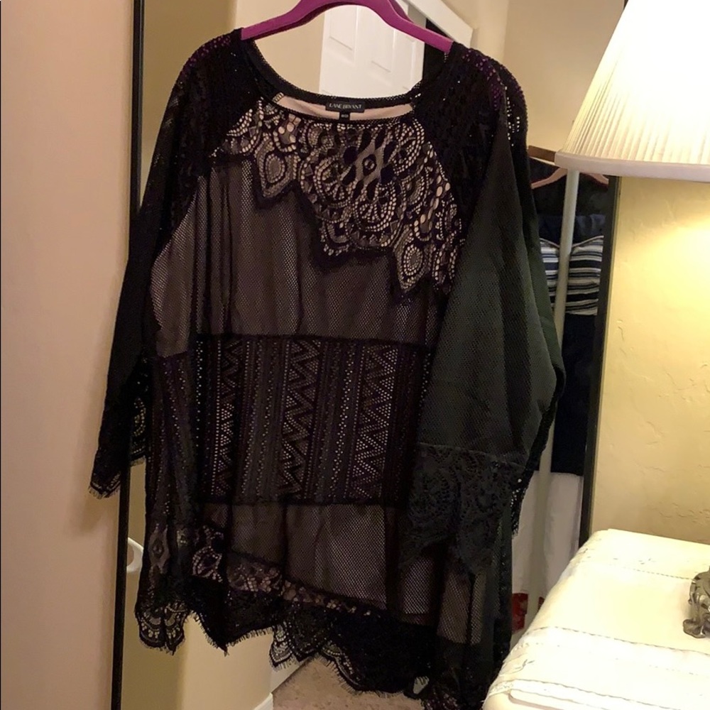 Black mesh top With tan lining